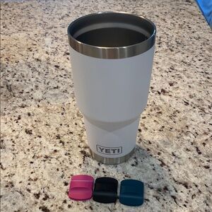 YETI White 30 oz Tumbler